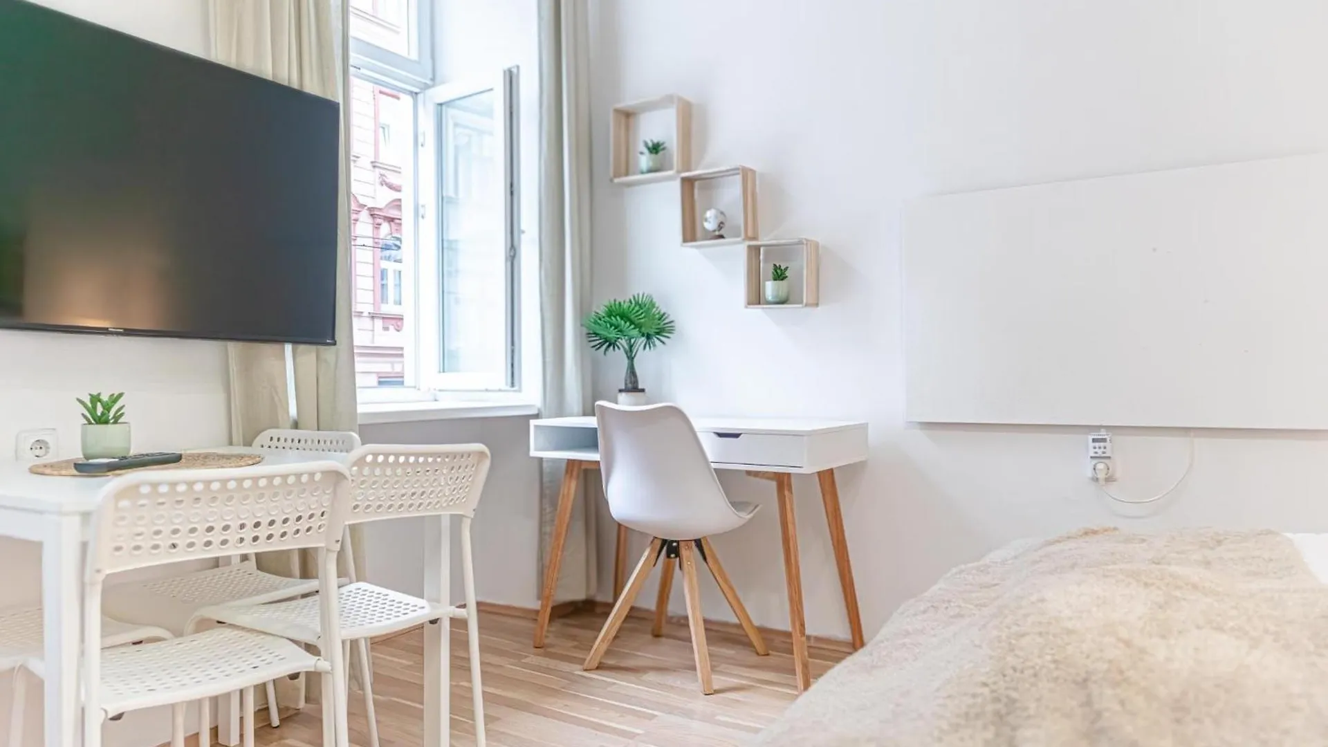 Economy City Living- 1Br Apt In The Heart Of Wiedeń Apartament